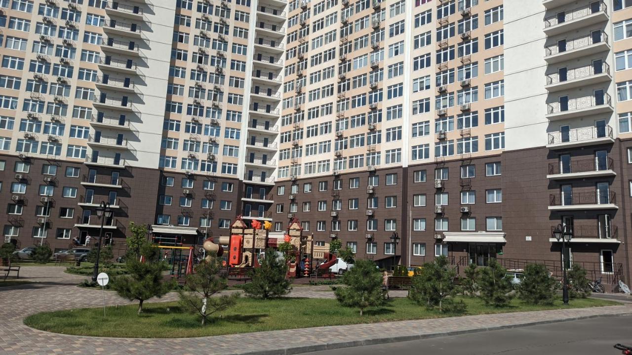 Ferienwohnung Квартира Кадорр Бассейная Apt Odeassa Basseinaya Odessa Exterior foto
